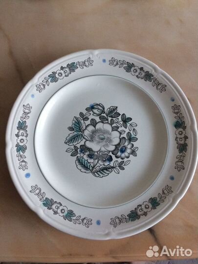 Продаю тарелки, блюдо большое фарфоровые СССР зик