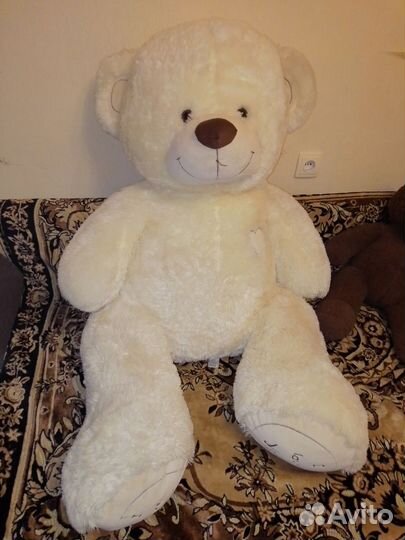 Плюшевый медведь 130 см