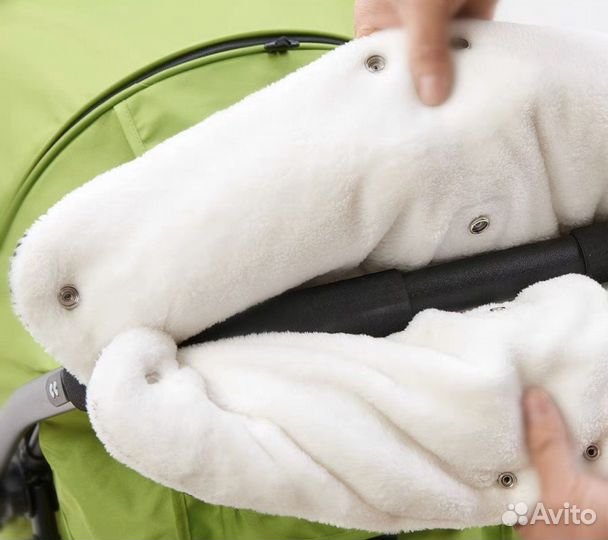 Муфта для рук на коляску красная