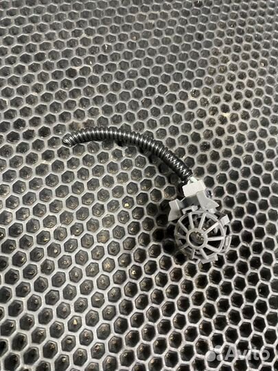 Плафон освещения багажника Toyota Mark GRX-120