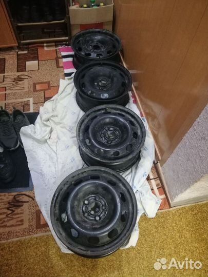 Диски на авто R15