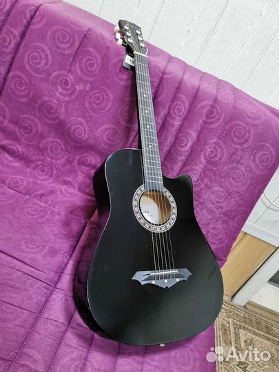 Гитара акустическая новая