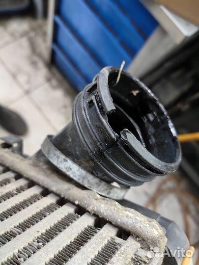 Интеркуллер vag 3.0 tdi правый