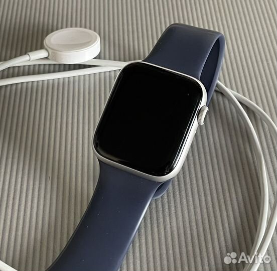 Apple Watch 6 series 44mm Silver