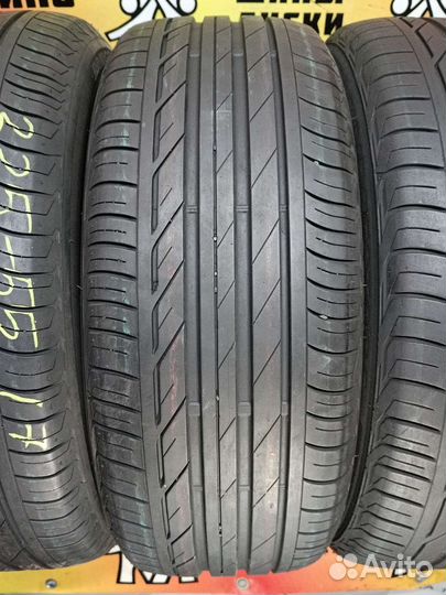 Bridgestone Turanza T001 225/55 R17 97W