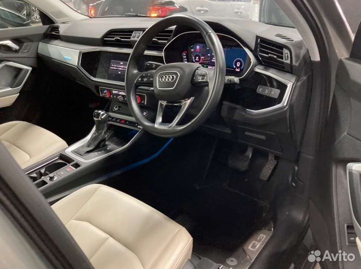 Audi Q3 2.0 AMT, 2020, 18 000 км