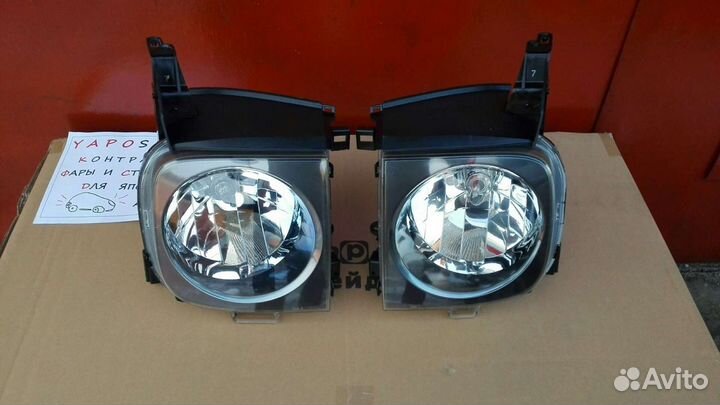 Фара ниссан куб правая /левая 2002-2005г