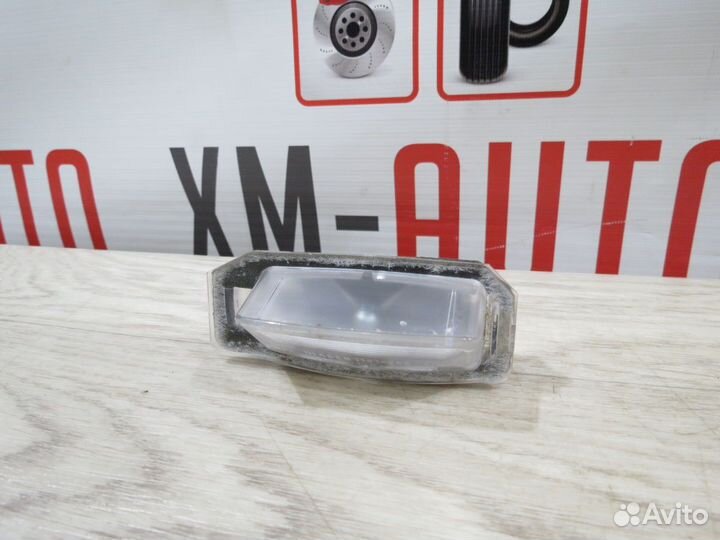 Подсветка номера Mitsubishi Outlander