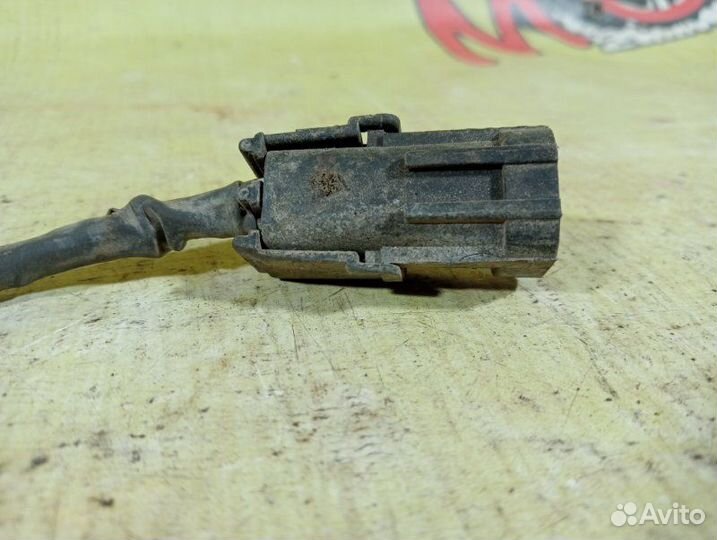 Датчик кислородный Ваз LADA 2110 седан 1.6 8кл