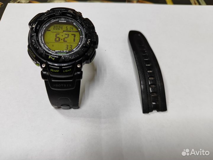 Часы casio pro trek
