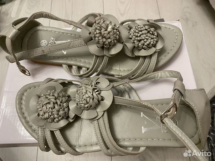 Босоножки женские 39 размер