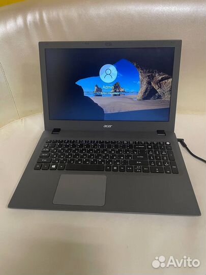 Ноутбук Acer Aspire E5-532G
