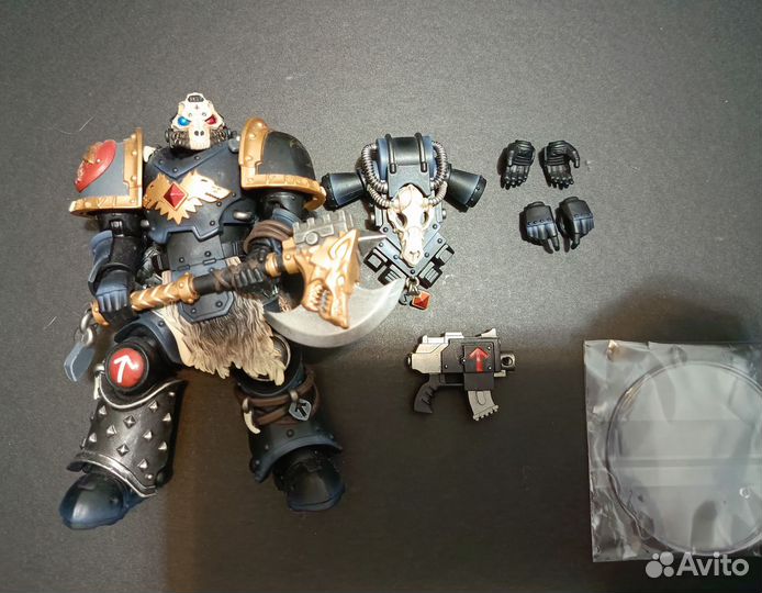 JoyToy Warhammer Space Wolves Deathsworn