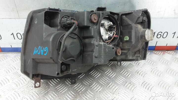 Фара правая Land Rover Freelander 2004