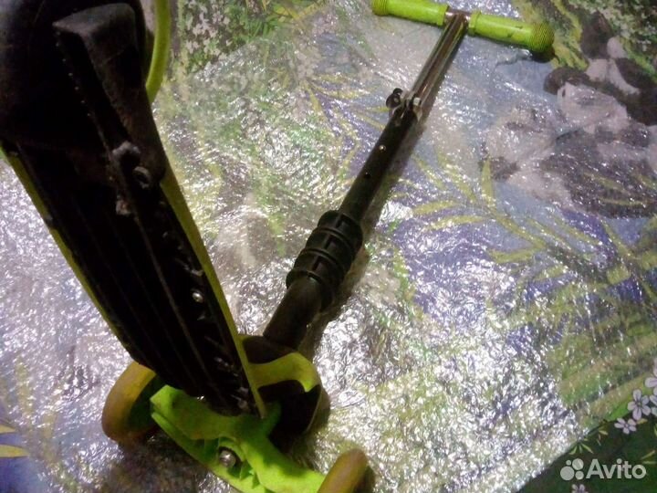 Самокат детский трехколесный б/у