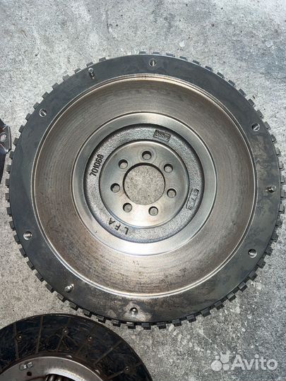 Маховик, диск, корзина Renault Megan3 K9K832