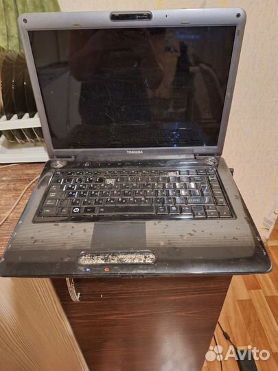 Ноутбук toshiba