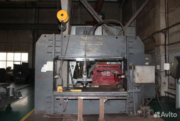 Пресс кривошипный кд2128