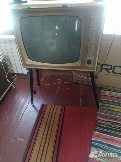Телевизор ламповый СССР