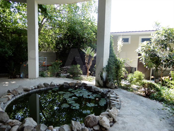 2-к. квартира, 120 м², 2/3 эт.