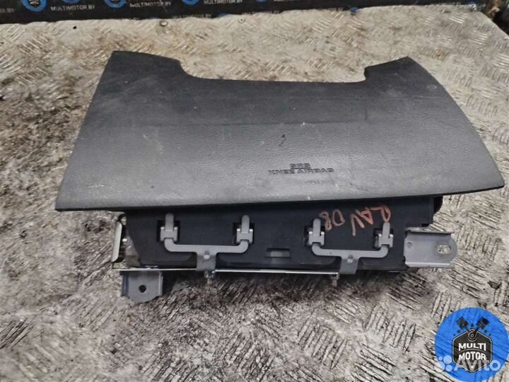 Подушка безопасности коленная toyota RAV 4 III