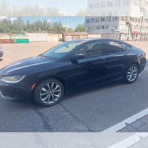 Chrysler 200 2.4 AT, 2015, 250 000 км, с пробегом, цена 1 550 000 руб.