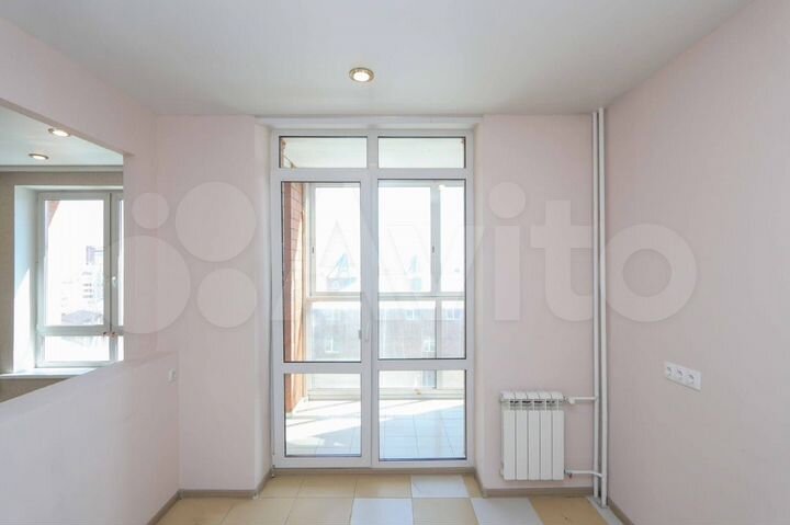2-к. квартира, 60 м², 4/18 эт.
