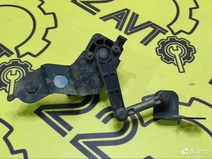 Датчик положения кузова задний Nissan Teana TNJ32