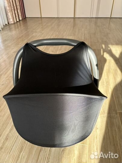 Переноска для детей в машину