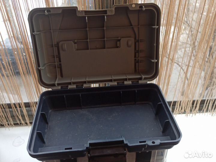 Ящик для рыболовных снастей