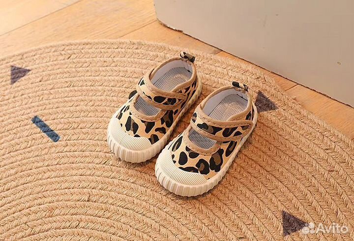 Тканевые туфельки для девочки, новые 21 23 24 25