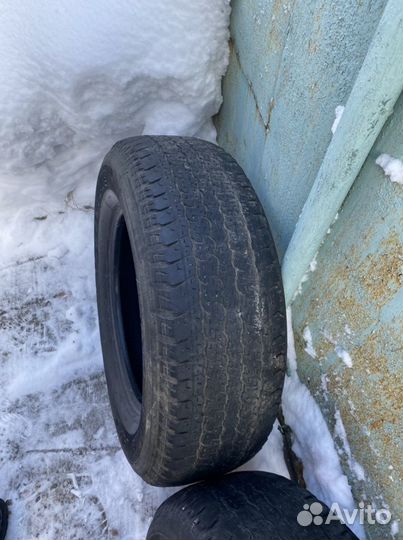 Bridgestone Dueler H/T 265/65 R17