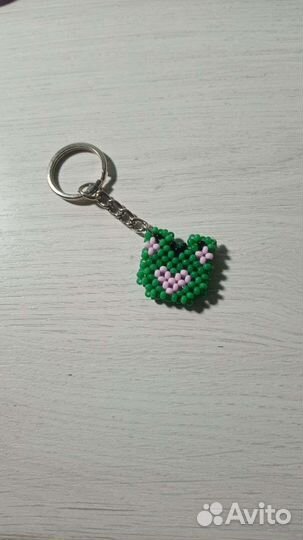 Брелок из бисера