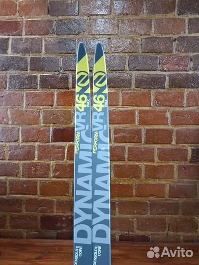 Комплект лыж Dynamic VR 46 Wax