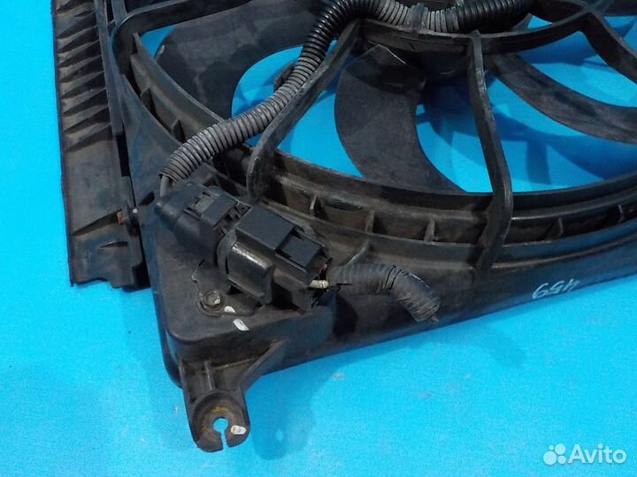 Диффузор радиатора в сборе KIA Sorento 2 (XM) 2009