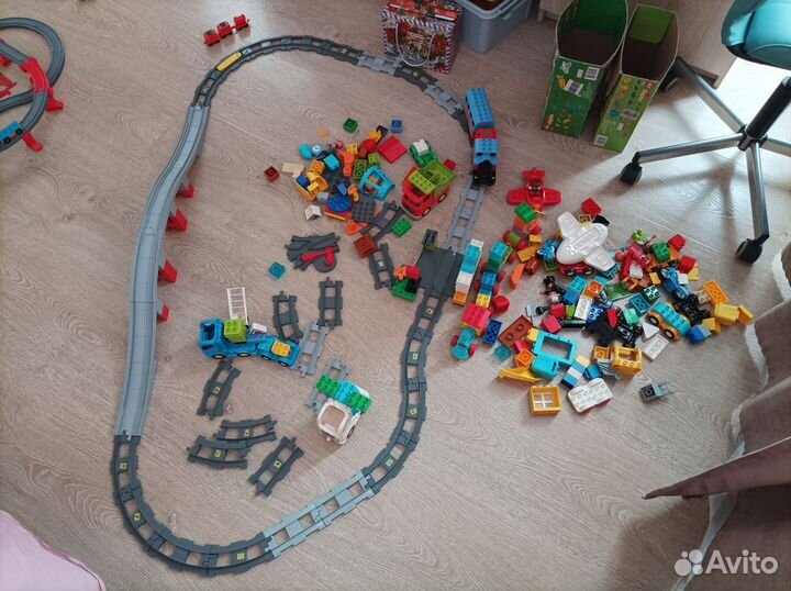Lego duplo поезд