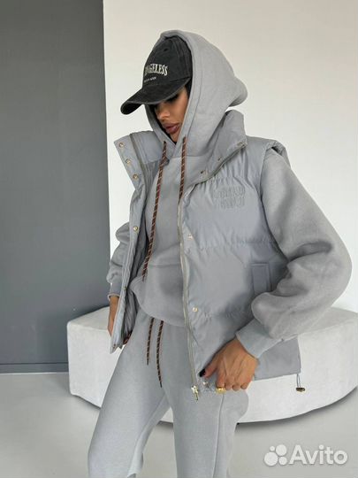 Спортивный костюм