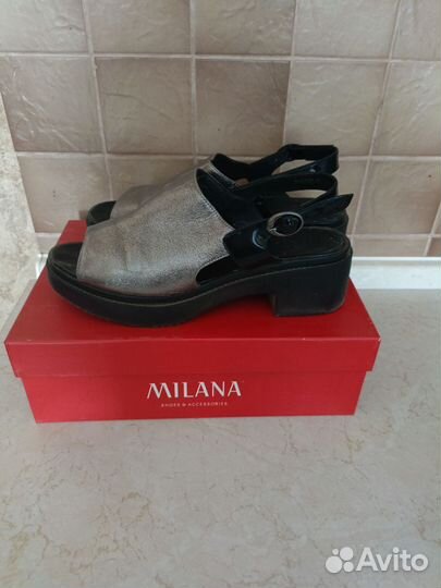 Босоножки женские 39 размер