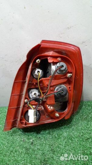 Фонарь задний левый Chevrolet Lacetti седан F16D3