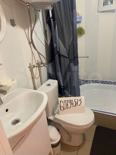 Дом 25 м² на участке 1 сот.