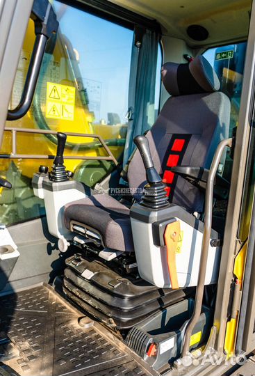 Гусеничный экскаватор LGCE (SDLG) E6415H, 2025