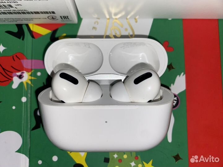 Беспроводные наушники Apple AirPods Pro (1th Gen)