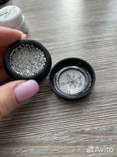 Для дизайна ногтей