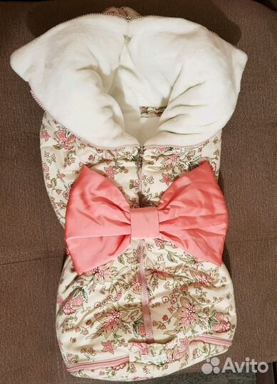 На выписку для девочки