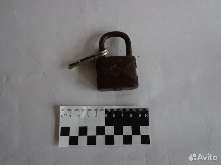 Замок и ключ