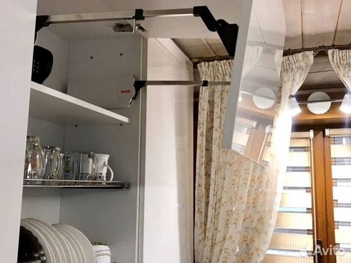 Кухонные гарнитуры современные