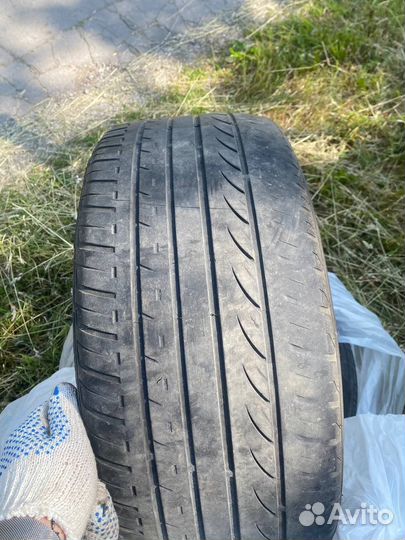 Headway HU901 215/50 R17