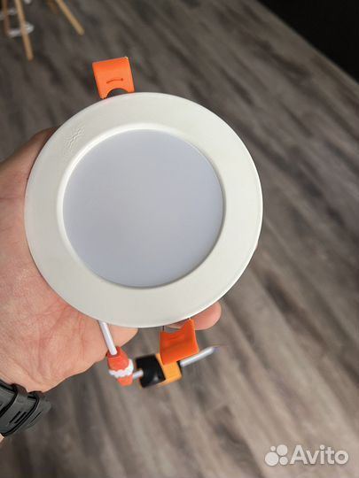 Светильник потолочный встраиваемый