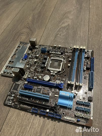 Материнская плата LGA 1155