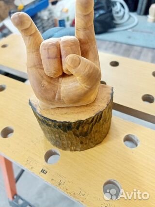 Сувениры из дерева